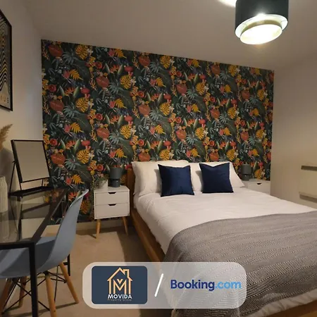 شقة Lgi Stunning 1 Bedroom By Movida Group Short Lets & Serviced ليدز