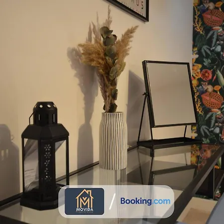 Lgi Stunning 1 Bedroom By Movida Group Short Lets & Serviced